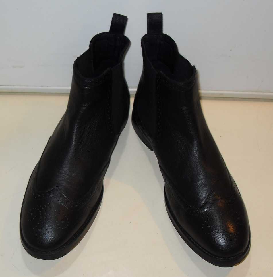 Челсі Clarks броги ecco туфлі geox мокасини loake черевики оксфорди