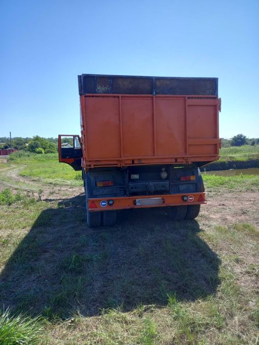 Камаз самоскид