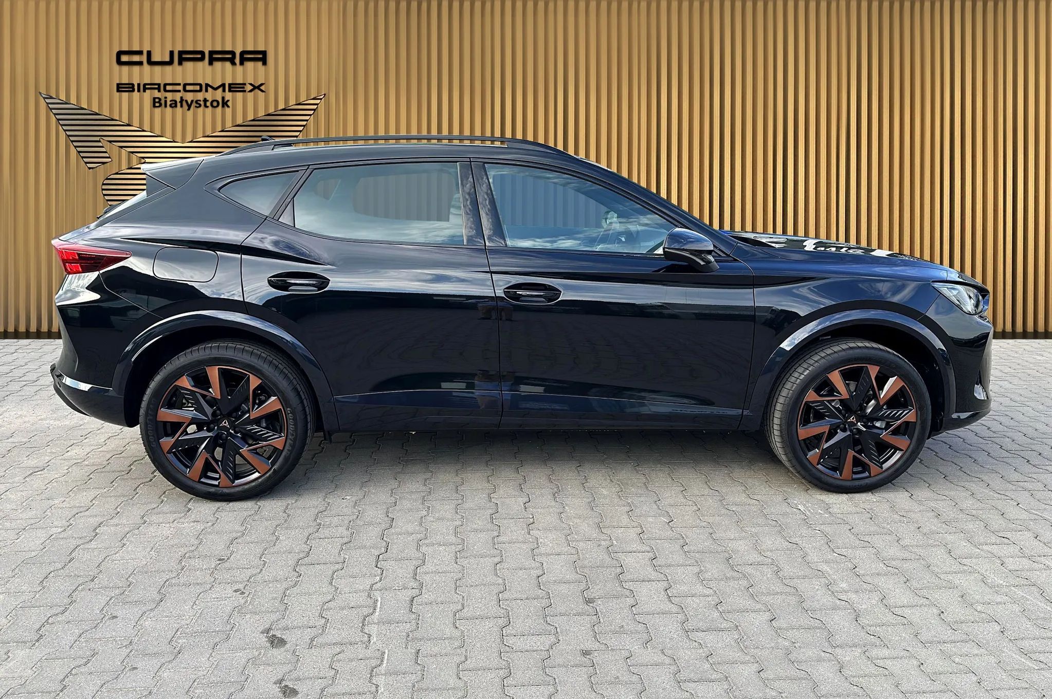 Cupra Formentor 2.0 204KM DSG 4DRIVE Sennheiser, Felga 19&#039;&#039;, Panorama, "od ręki"