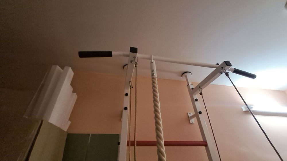 Продам  шведську стінку