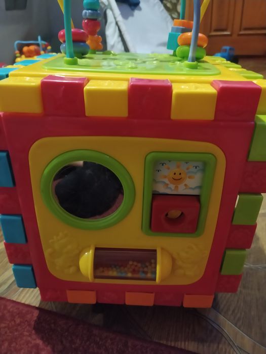 Бизи куб бизикуб