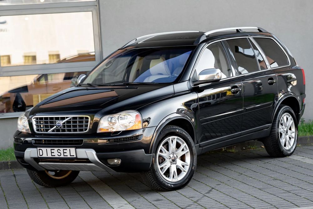 Volvo XC 90 2.4D 185Ps Automat 4x4 Bixenon Skóra 7 foteli SERWIS Bezwypadkowe