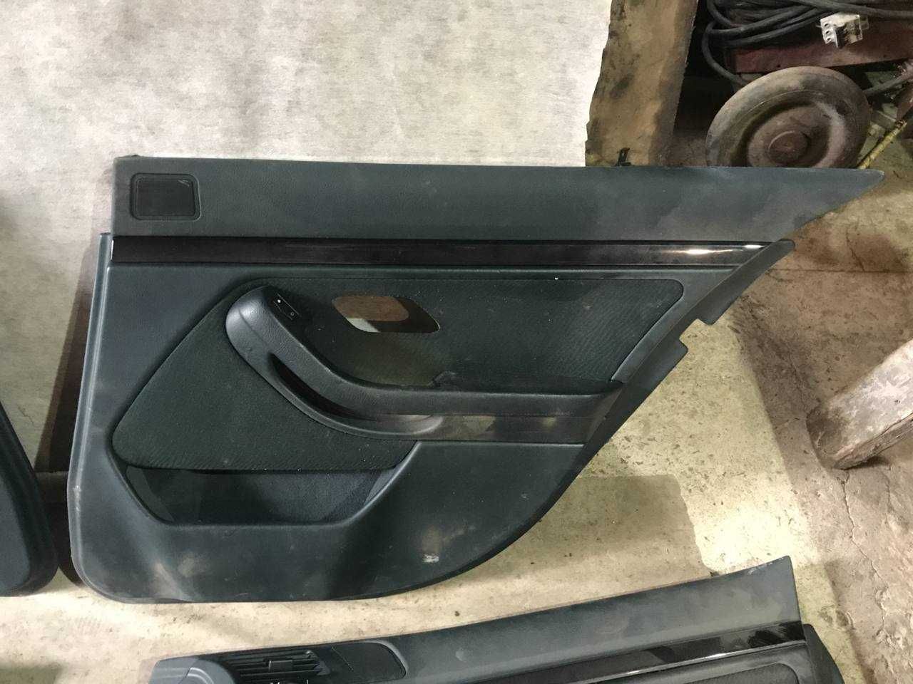 Карти дверей дверні обшивка BMW E39 БМВ 5142-8159642 51428159642