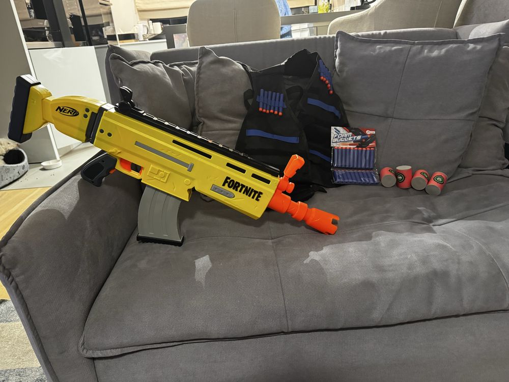 Nerf fortnite  scar automatyczny zestaw