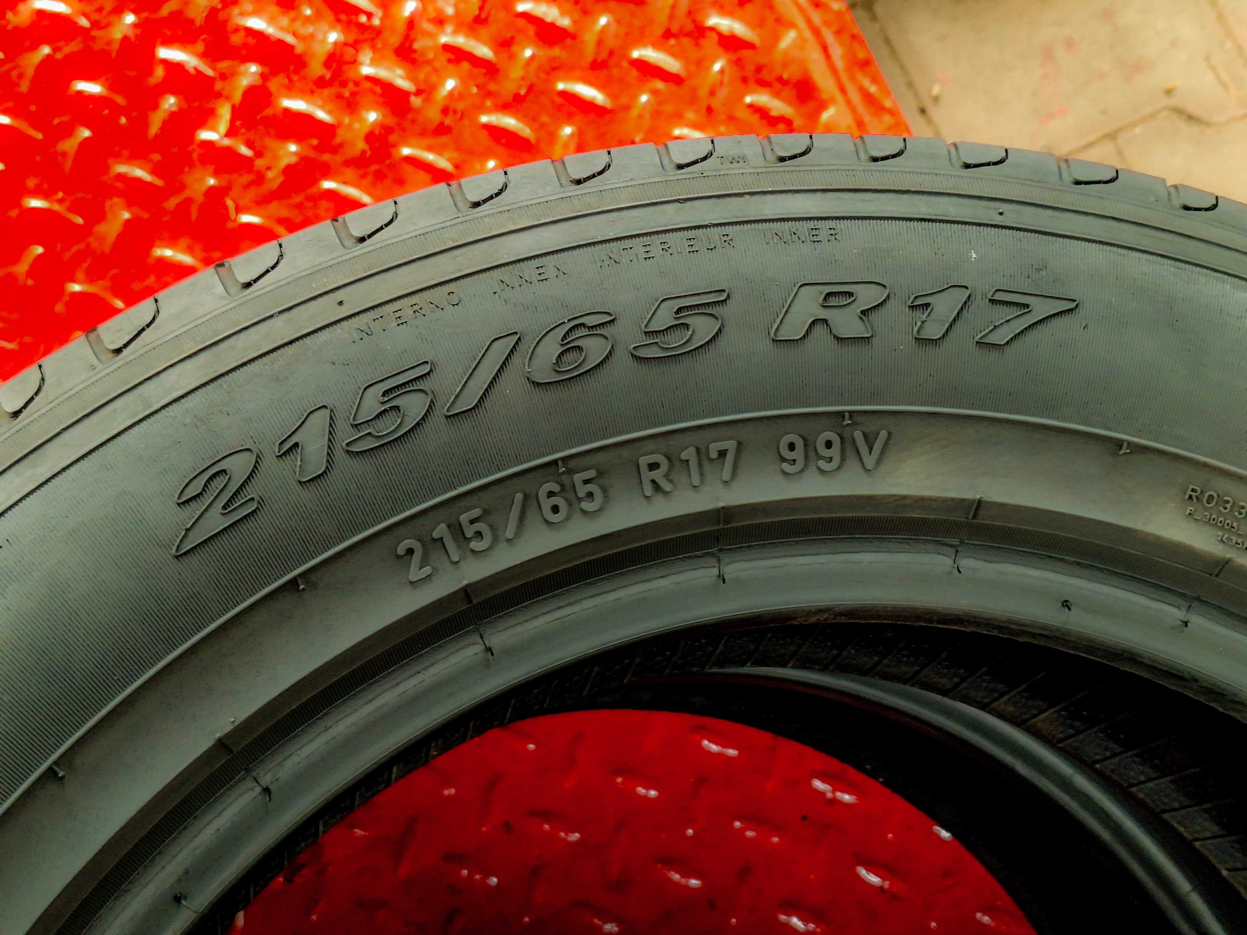 215/65 R17 Pirelli ScorpionVerde