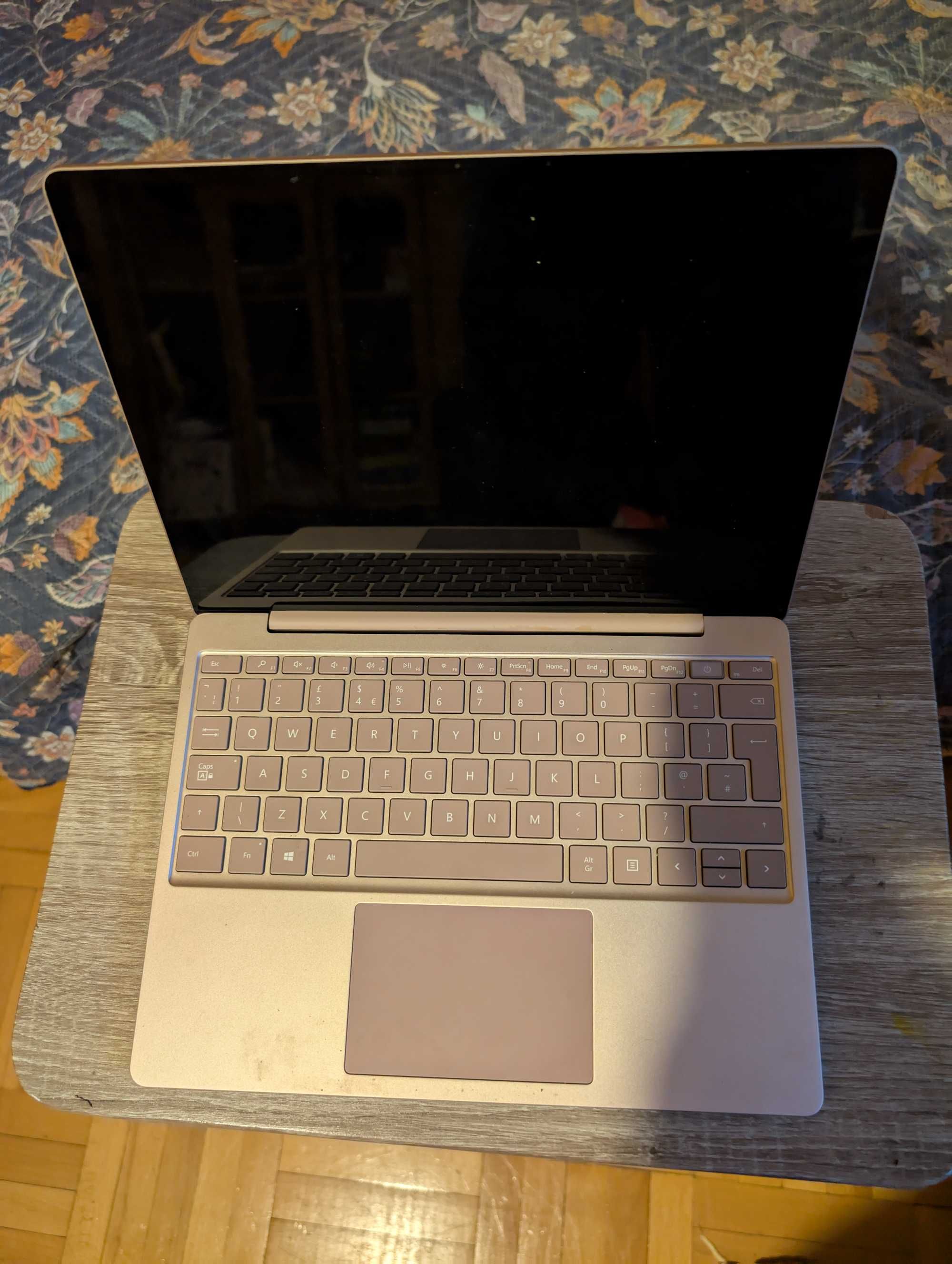 Microsoft Surface Go i5/HP-ENVY 13-AR0007NW/LENOVO IDEAPAD 3 15IML05