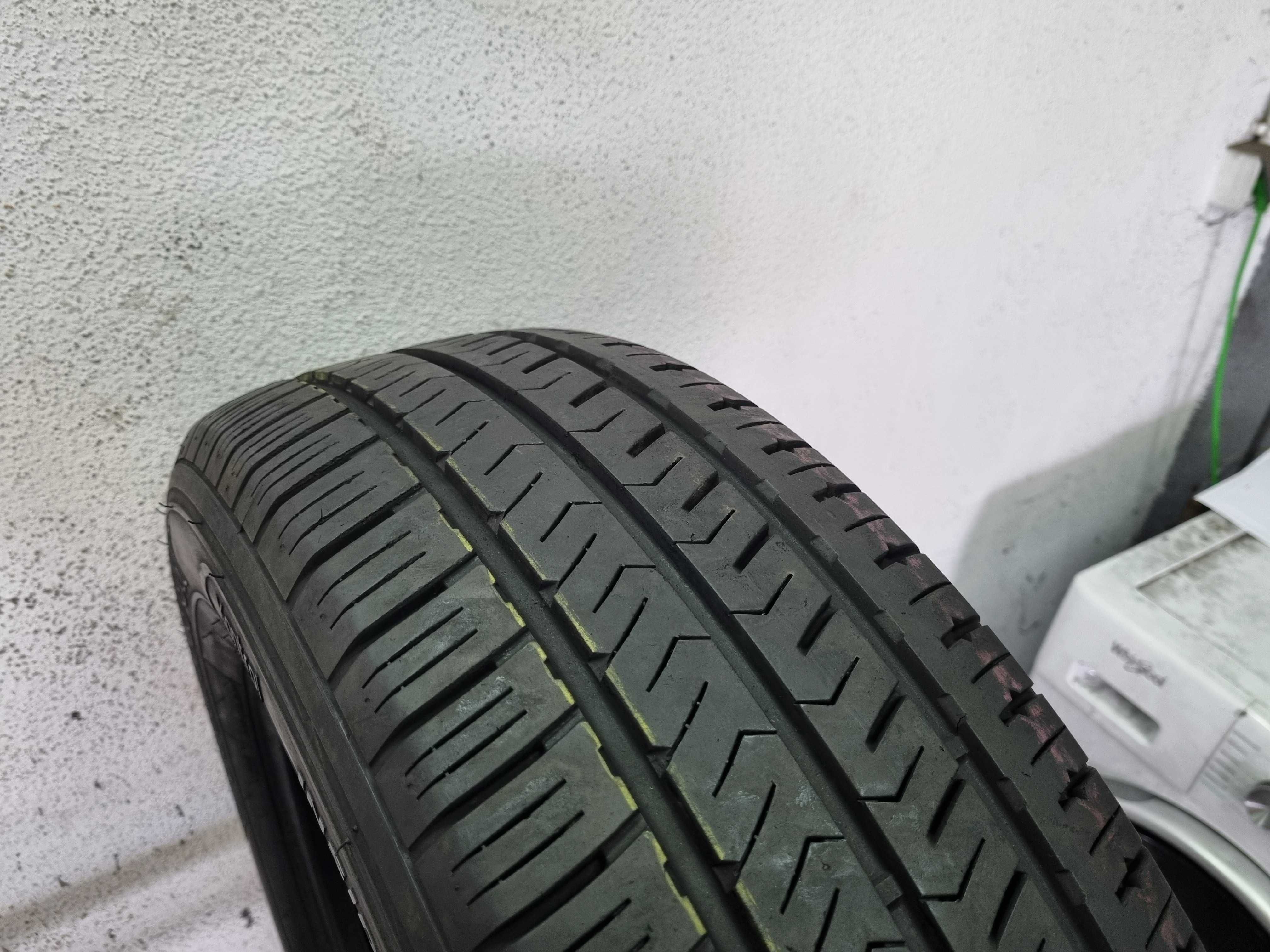 205/65/16C 107/105T Hankook Radial RA28E D.1616