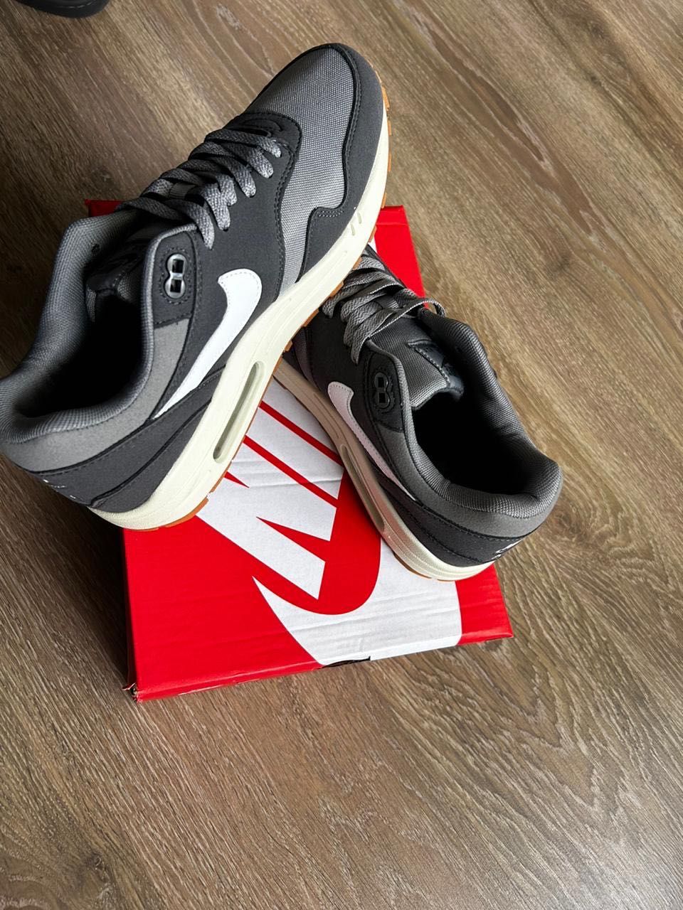 Sneakersy Nike air max 1