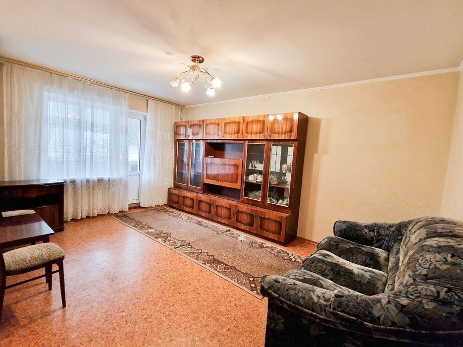 Сдам комнату м Позняки, от метро пешком 5-7 мин. Григоренко 39