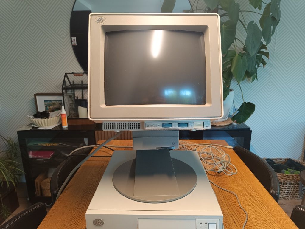 IBM PS/2 Model 56 Retro