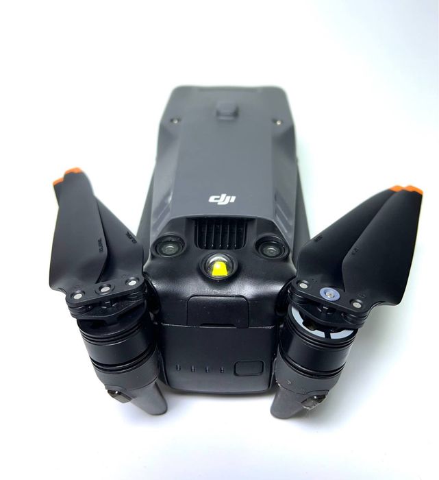 Дрон Dji mavic 3 Е тушка+акб+пропи