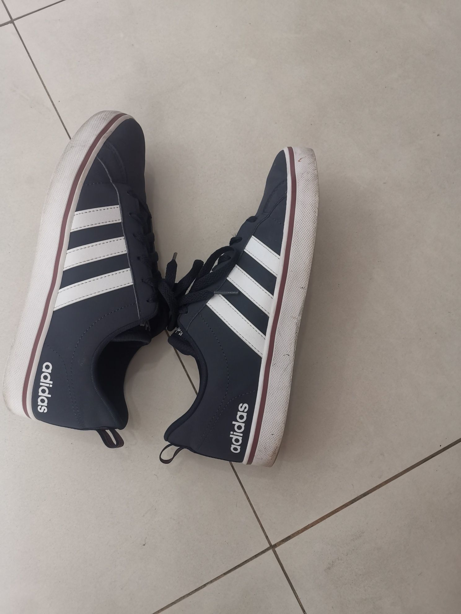 Sapatilhas adidas