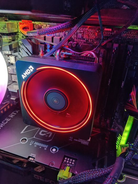 Процессор AMD ryzen 7 2700 + комплектний куллер Wraith Max