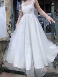 Продаж весільної сукні