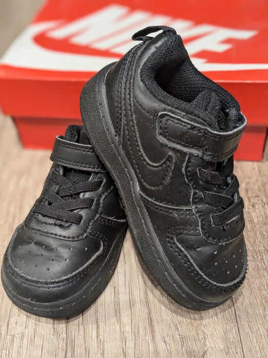 BUTY na rzep NIKE COURT BOROUGH BQ5453 (rozm.22)
