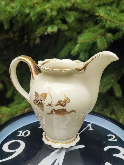 Piękna stara porcelana SORAU (Żary) Mlecznik