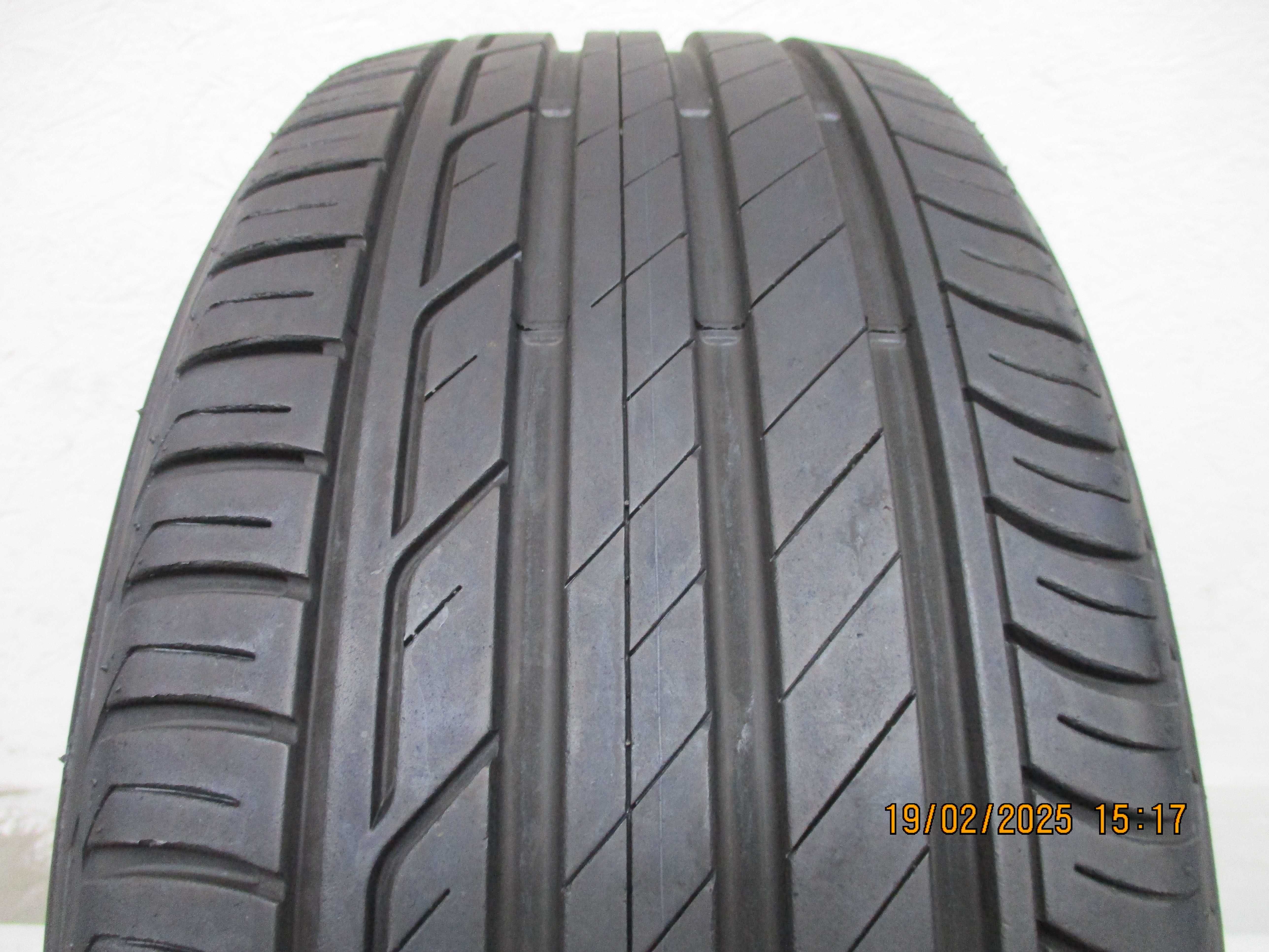 1x 215/50R18 Bridgestone Turanza T001 6,4mm
