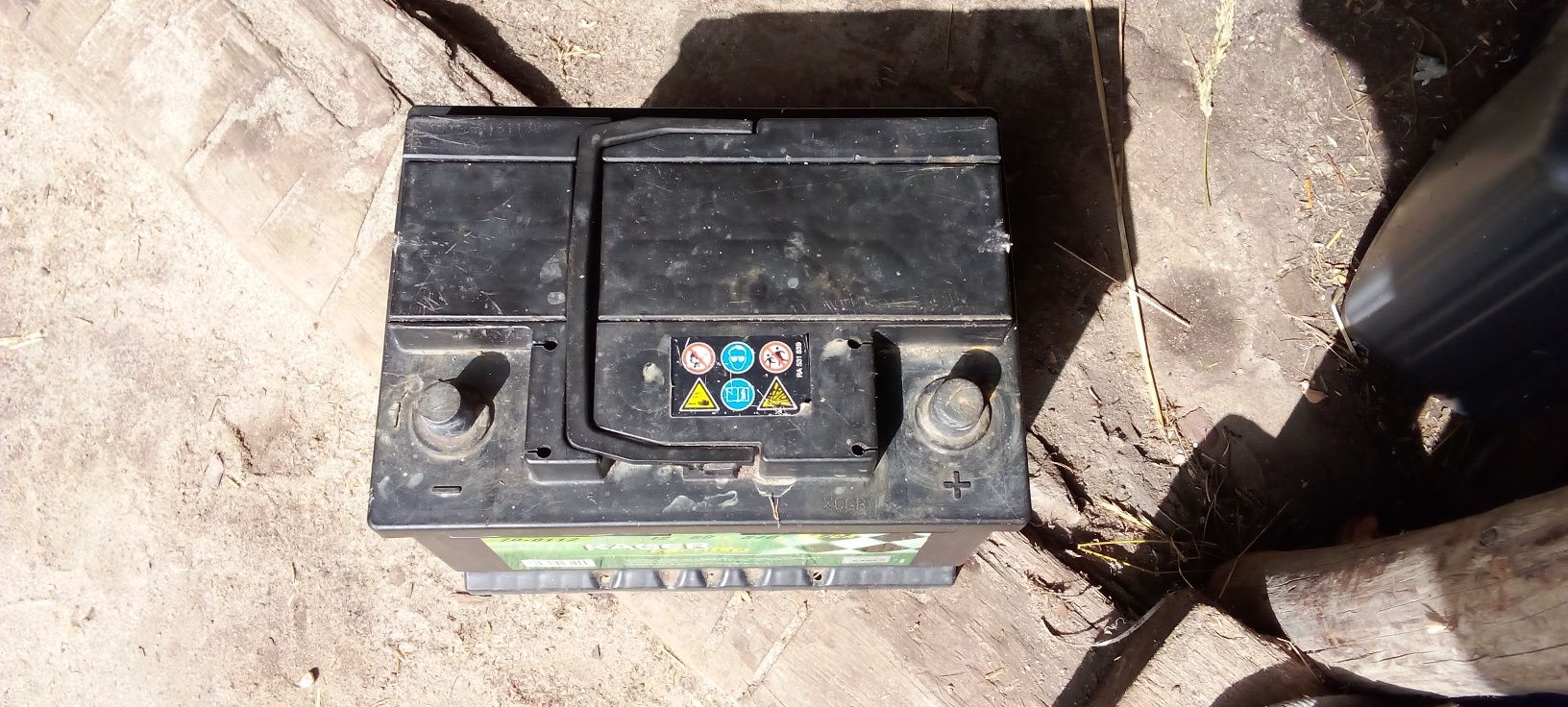 Продам акумулятор 60