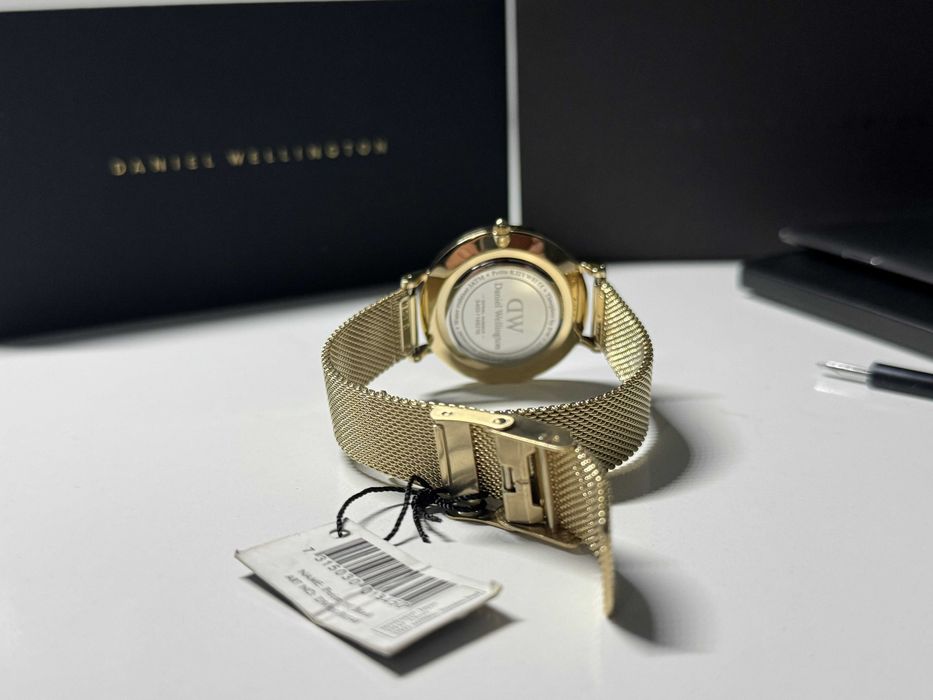 Daniel Wellington Petite DW00100348 — Rose Gold, Mesh 32 мм Розпродаж!