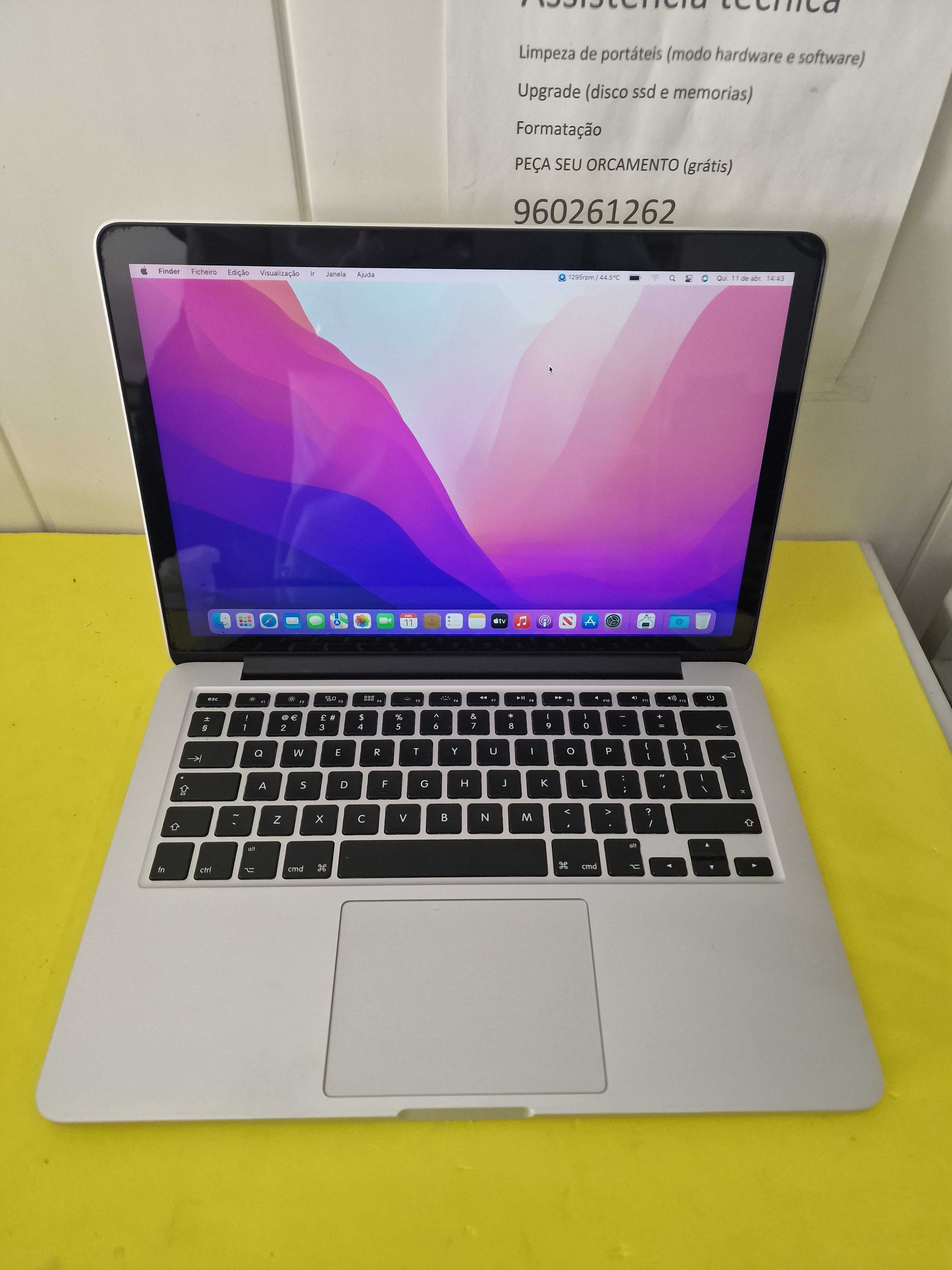 MacBook Pro 8gb RETINA 2015 ( com vários