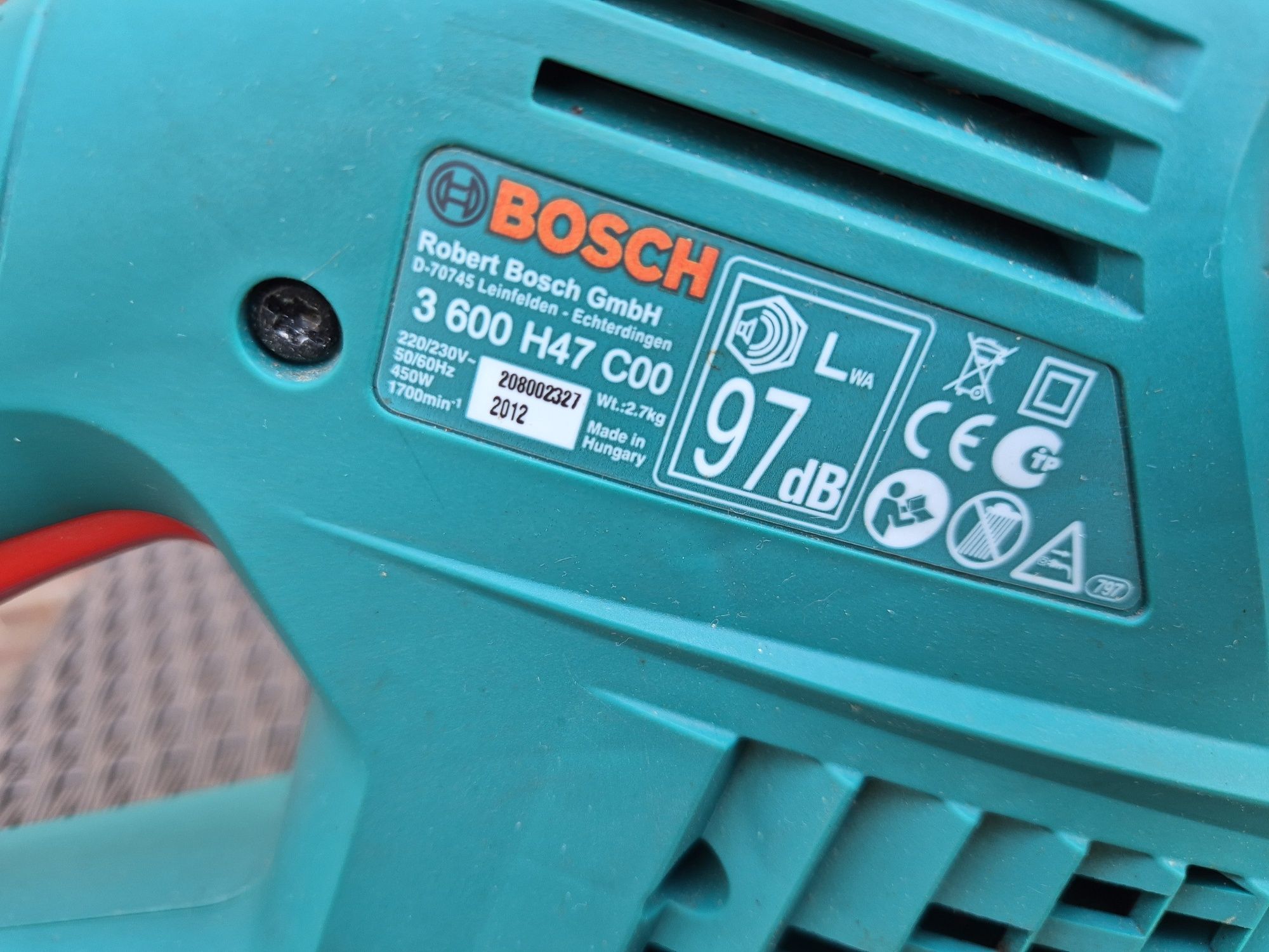 Продам пилу Bosch