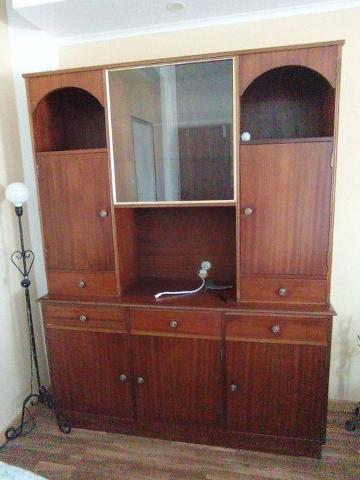 Móvel de Sala - Madeira Maciça