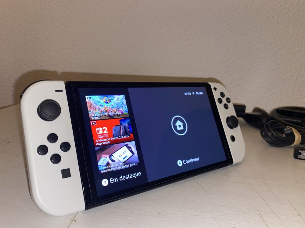 Nintendo Switch OLED Branca - Como Nova + Acessórios