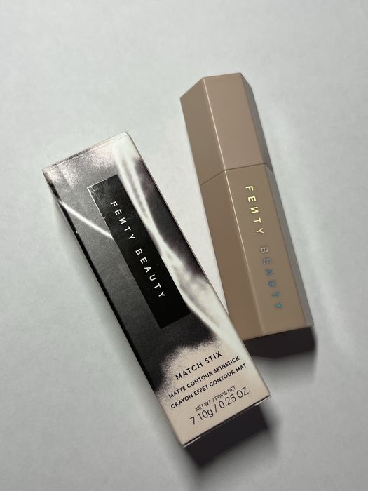 Fenty контур стік