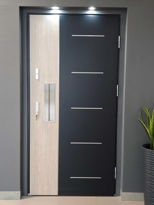 Drzwi zewnętrzne WIKĘD - aluminiowe poszycie