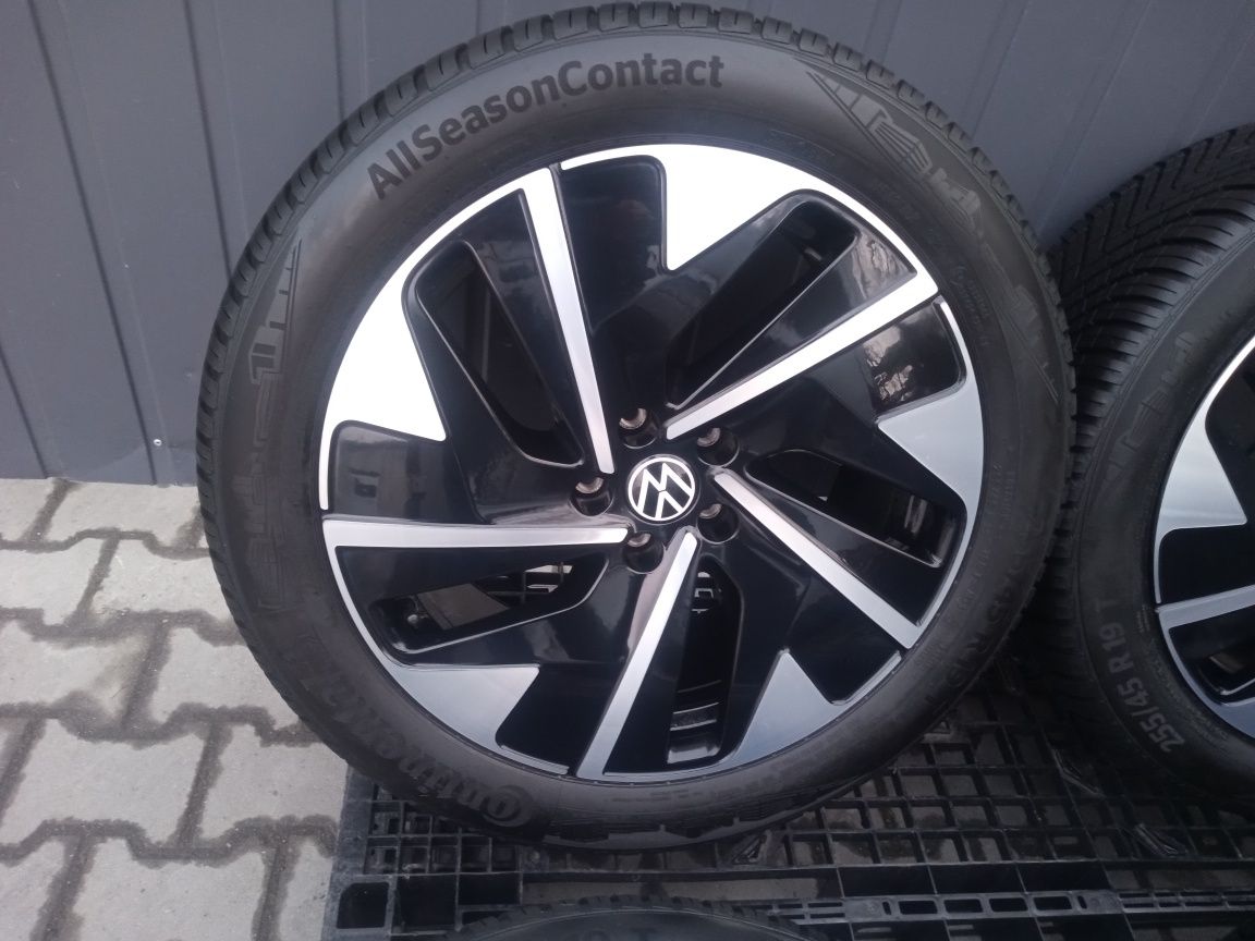 Koła 19 Vw Tiguan Arteon Passat 255/45R19 Continental całoroczne l