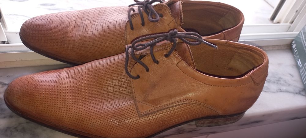 Sapatos número 41