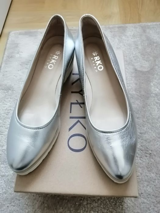 Buty skórzane damskie Ryłko w rozmiarze 37,5