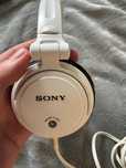 Sluchawki Sony MDR-V150