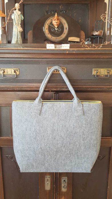 Damska torba filcowa