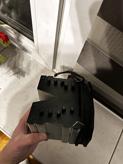 Intel i7 4790, B85M-E43 DASH Socket 1150, 16GB Ram DDR3, Fortis 3