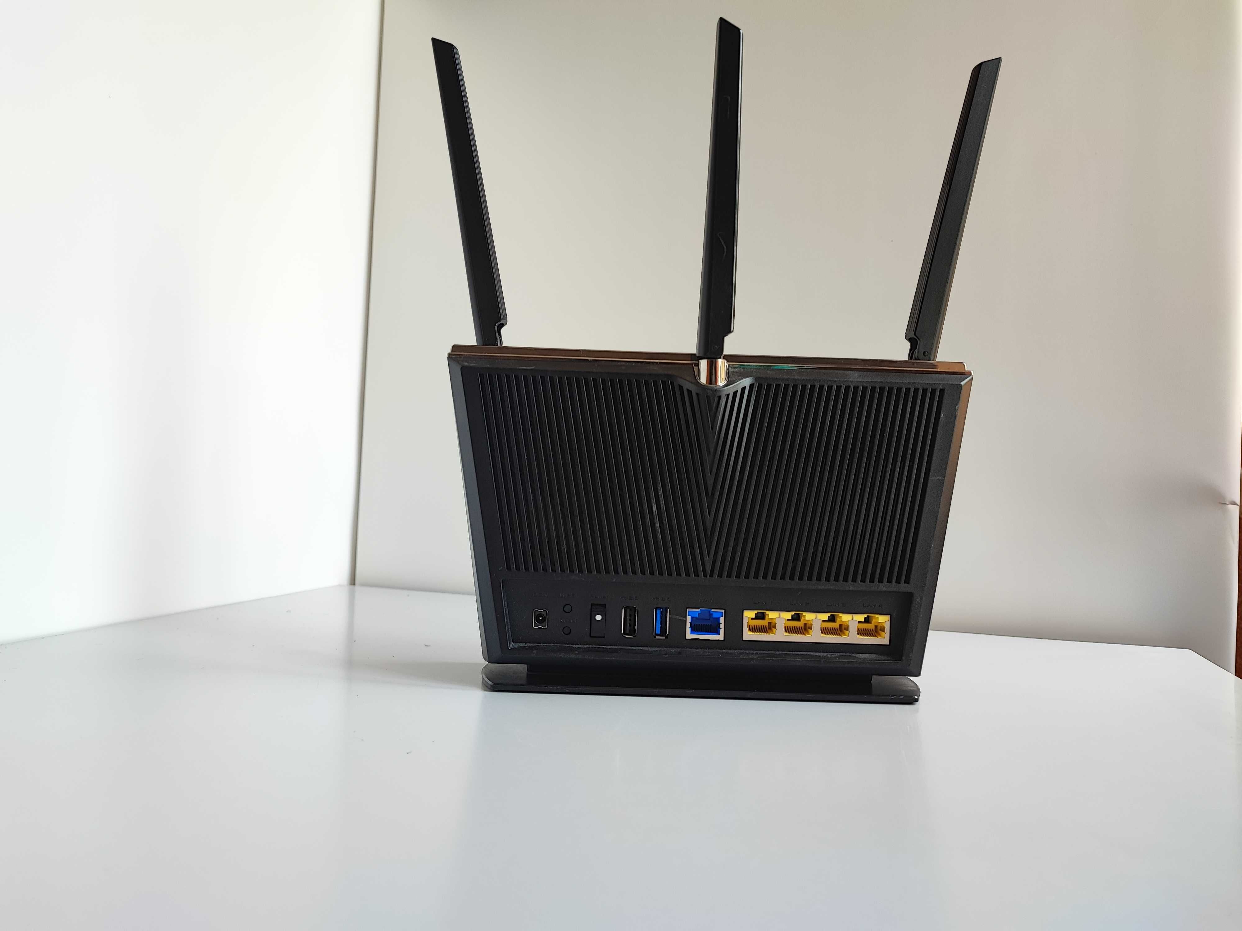Маршутизатор ASUS RT-AX68U, WiFi 6, Dual-Band, USB 3.0, USB 2.0