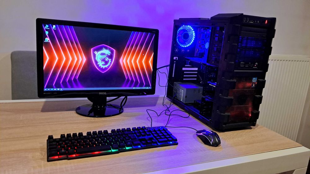 Zestaw Do Gier i5 4x3.7Ghz/Mocna Grafika/Ram-16GB/SSD+500GB/Monitor 22