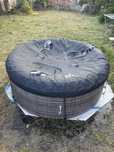 Jacuzzi spa w pelni sprawne+oslona gorna+plandeka pod+dmuchana ochrona