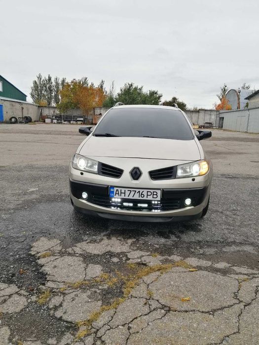 Продам авто Рено Меган 2 универсал