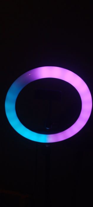 кільцева лампа, аксесуар для відео і фотографій у соцмережі