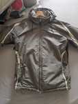 Casaco de Neve/Chuva Decathlon tamanho S cor verde claro 25€ BomEstado