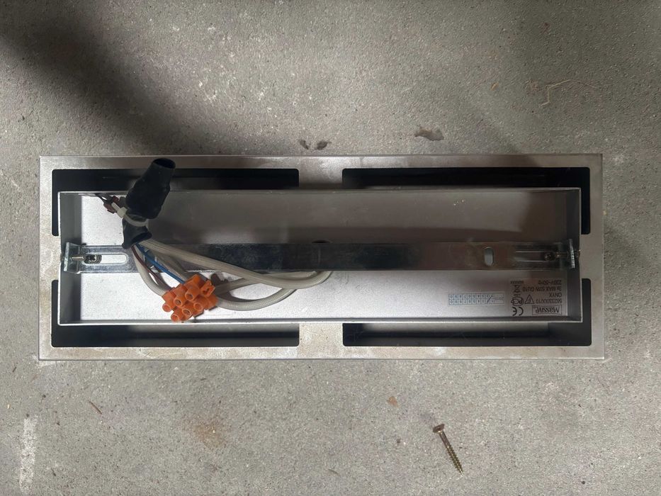 Oprawa oświetleniowa Onyx 3x50W Massive Philips