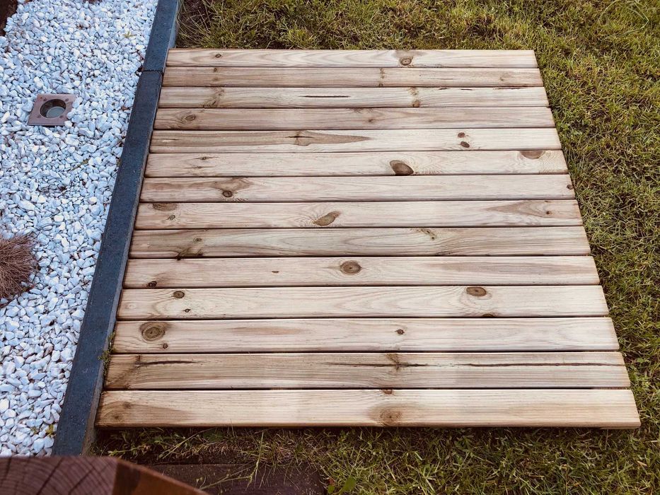 Podesty Drewniane Ryflowane Podest Drewniany 100x100