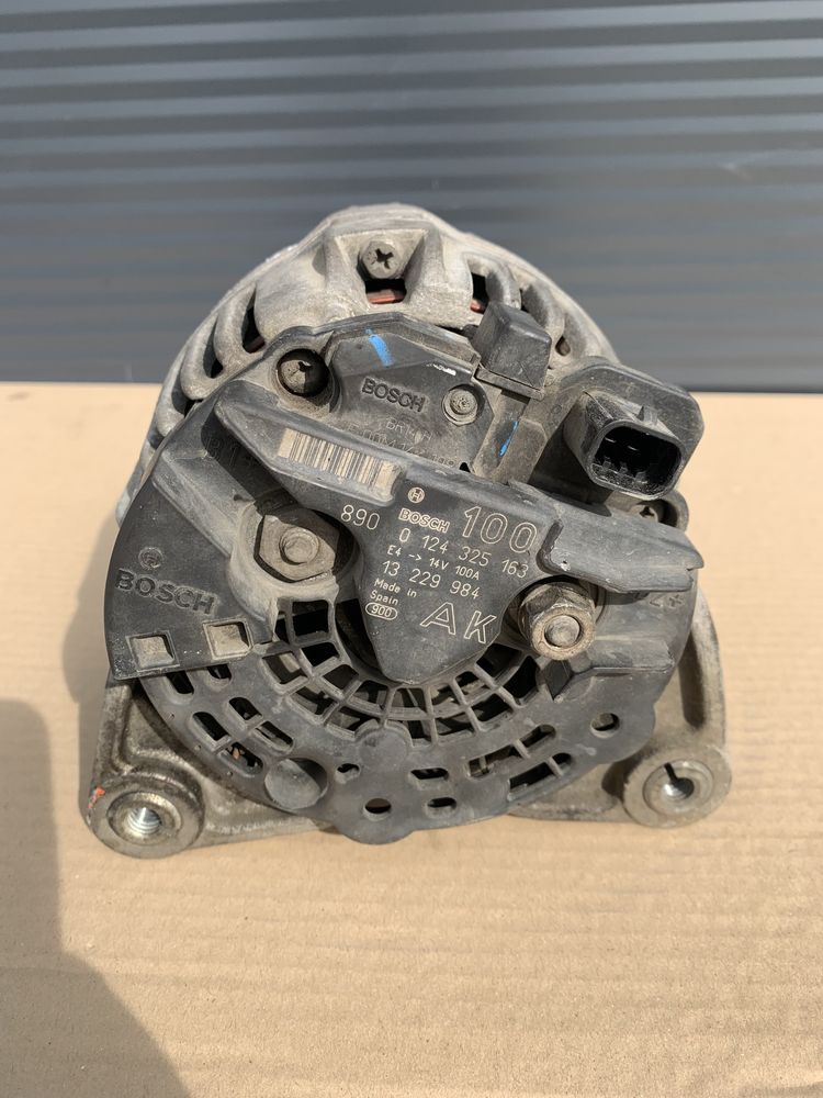Alternator Opel Astra H 1.6 1.8 16V BOSCH