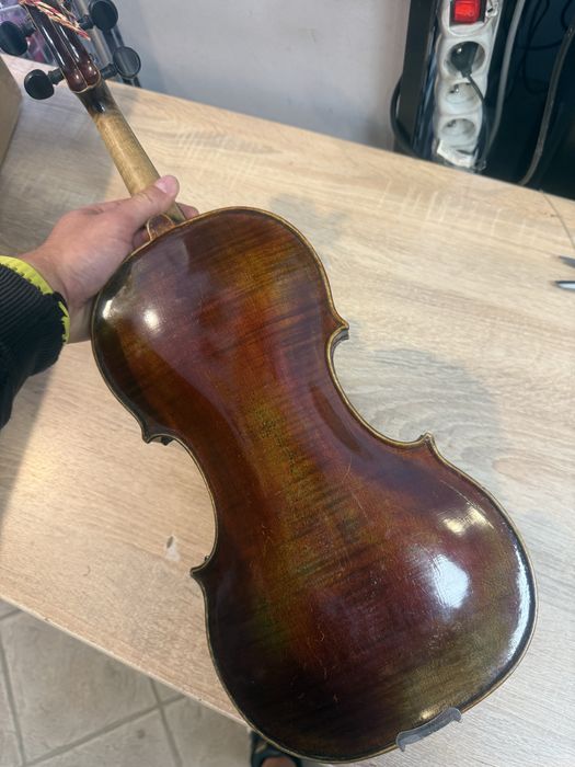 Skrzypce manufaktura