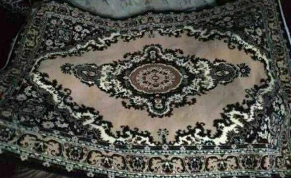 Ковер, килим для дома