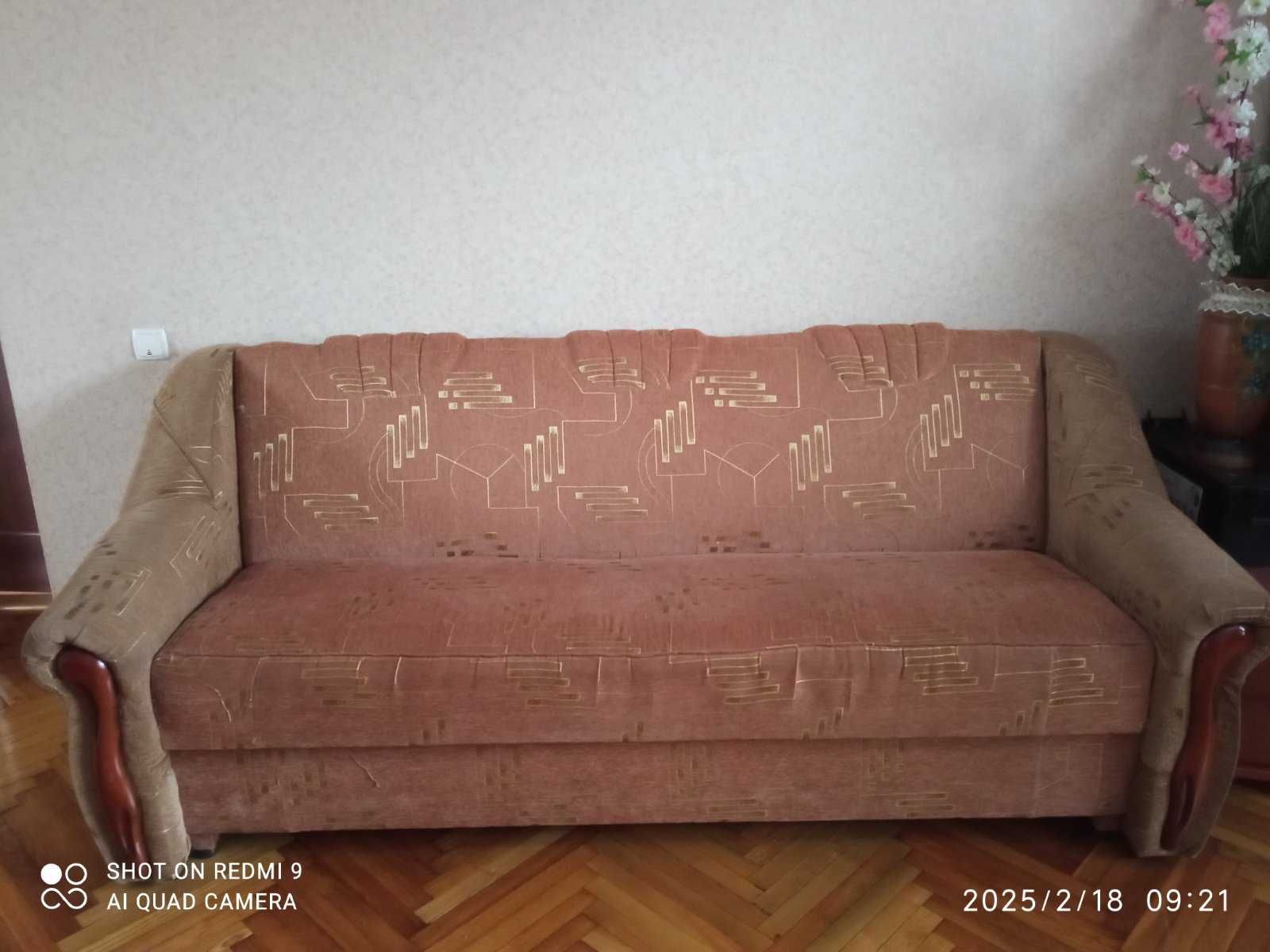 комплект м'яких меблів
