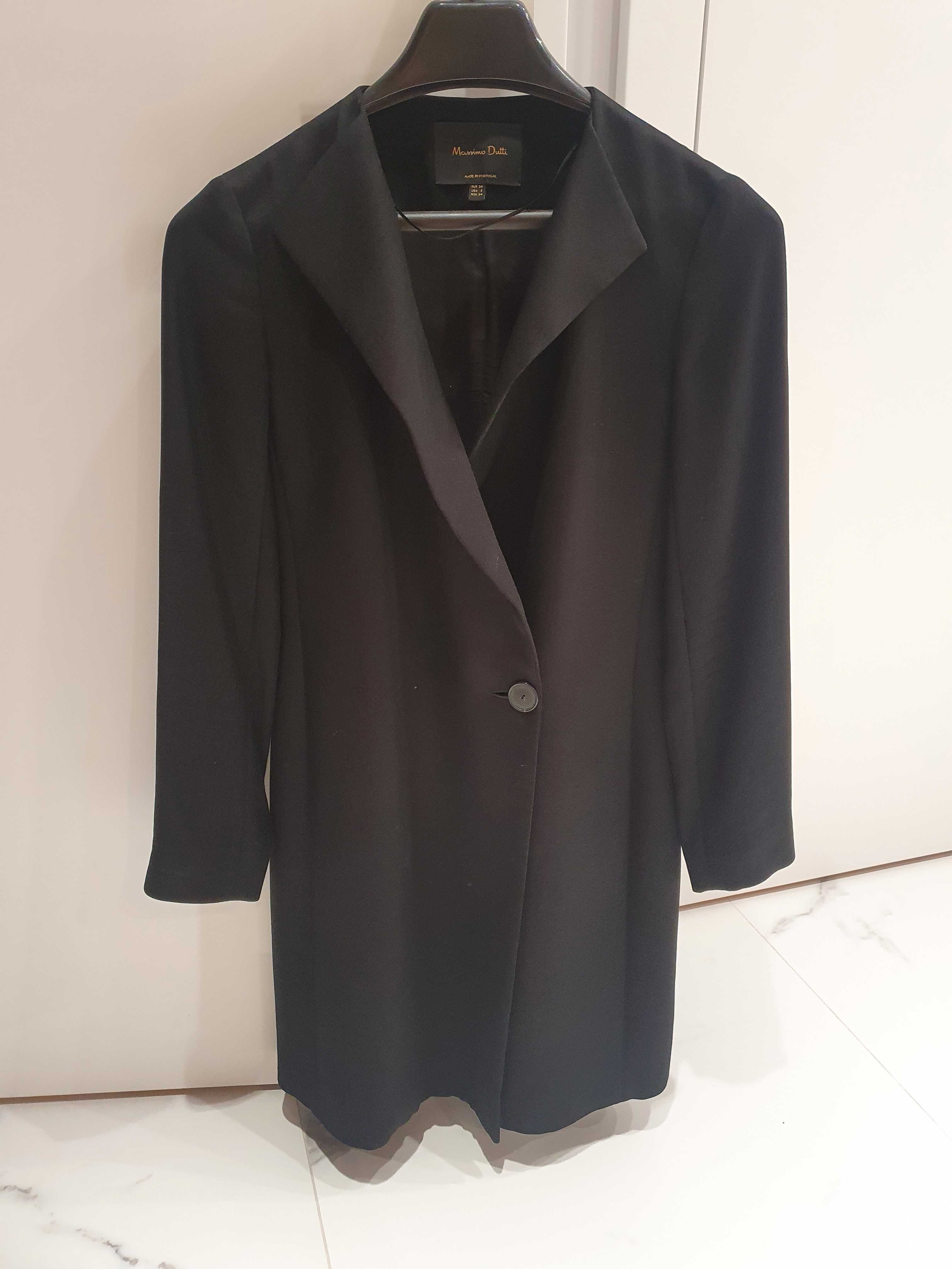 Sukienka w stylu marynarki Massimo Dutti