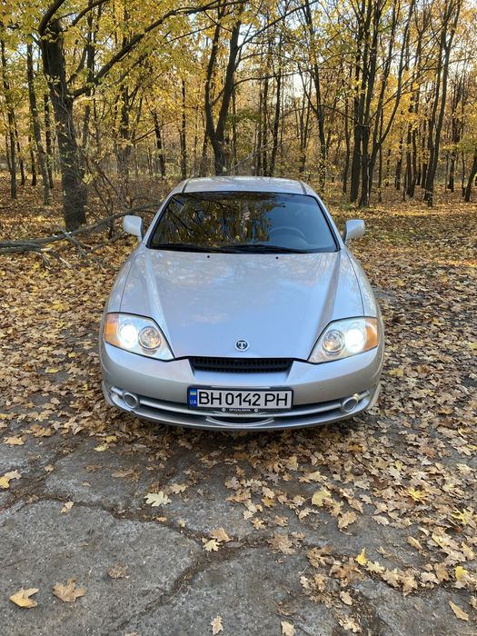 Hyundai coupe tiburon