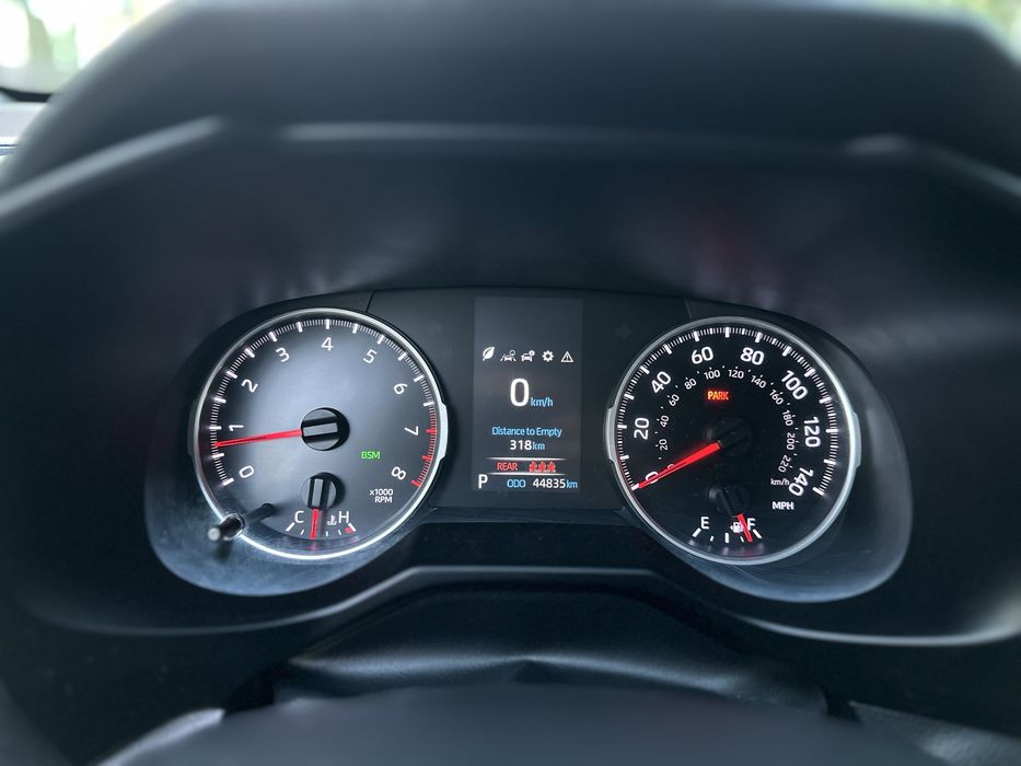 Продам RAV4 2019